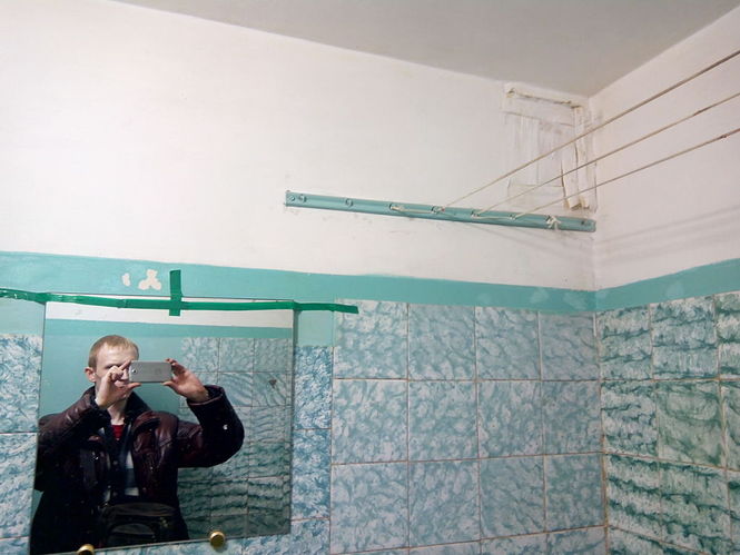 Ванная комната до ремонта под ключ в Мурманске.